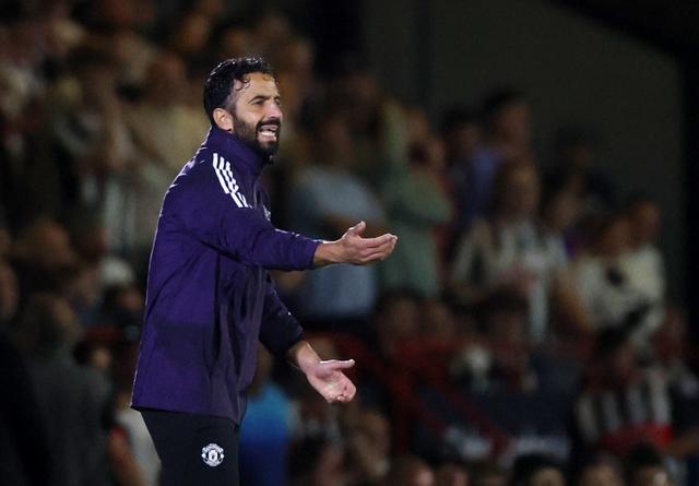 罗伯特, 随后, 场结束前同