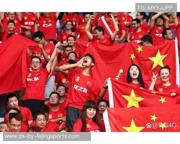 中国足球缺乏中场核心球员的现状与未来发展探索